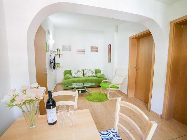 Апартаменты Apartments Viktorija Петровац-12